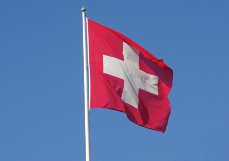 https://www.publicdomainpictures.net/en/view-image.php?image=420126&picture=switzerland-flag-against-blue-sky